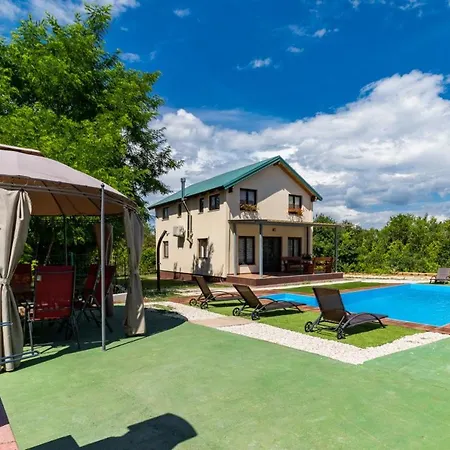 Kuca Minja Vila